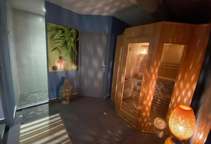 ベッドアンドブレックファースト Le Clos Romantic & Spa   Périgueux   Bassillac Et Auberoche