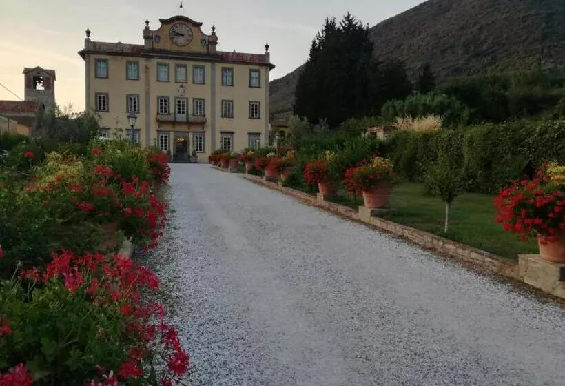 ベッドアンドブレックファースト Relais Villa Poschi