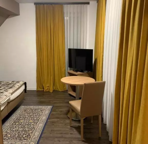 Hotelli Pizzeria Da Beni