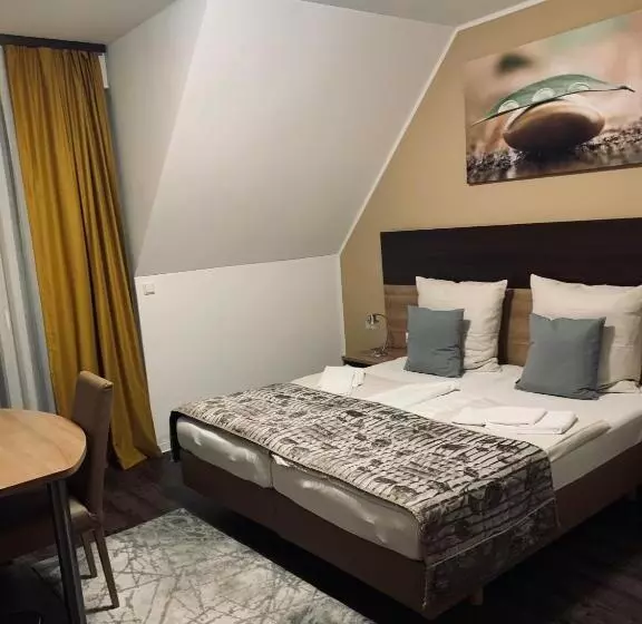 Hotelli Pizzeria Da Beni