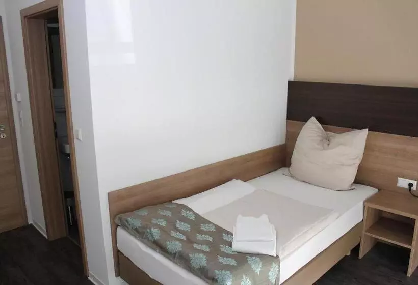 Hotelli Pizzeria Da Beni