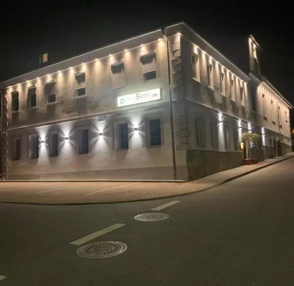 Hotelli Pizzeria Da Beni