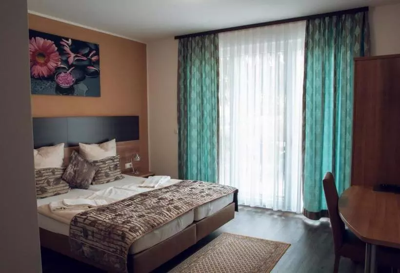 Hotelli Pizzeria Da Beni