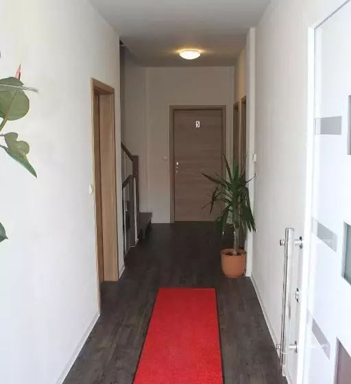 Hotelli Pizzeria Da Beni