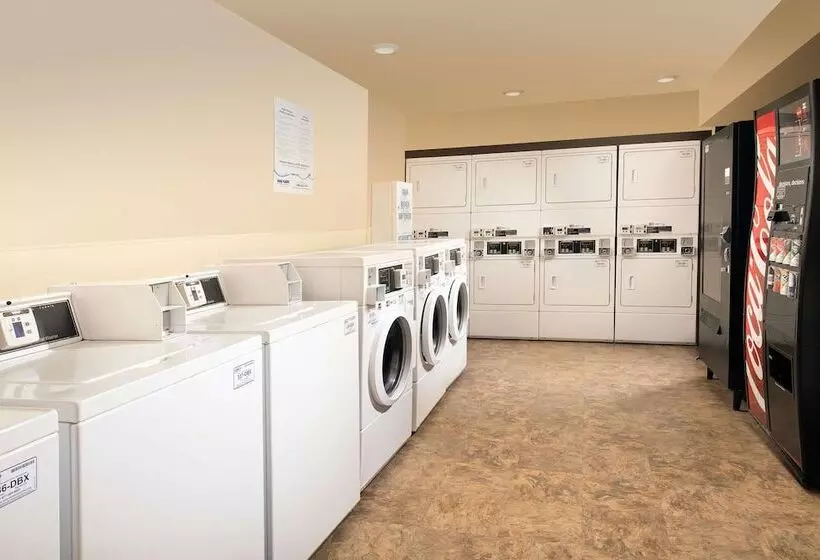 Motelli Woodspring Suites Hobbs