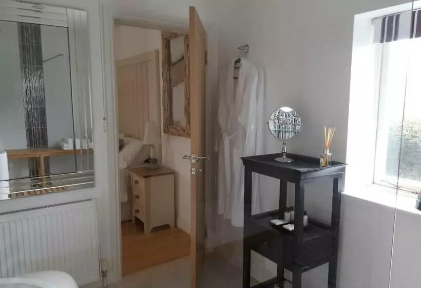 The Cobblers Bed And Breakfast