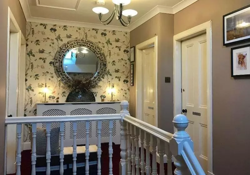 The Knowe B&b