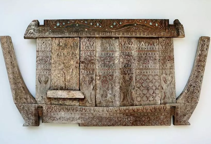 ベッドアンドブレックファースト Lovina Life Room & Cafe