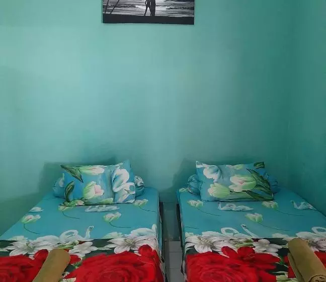 ベッドアンドブレックファースト New Taman Sari Homestay