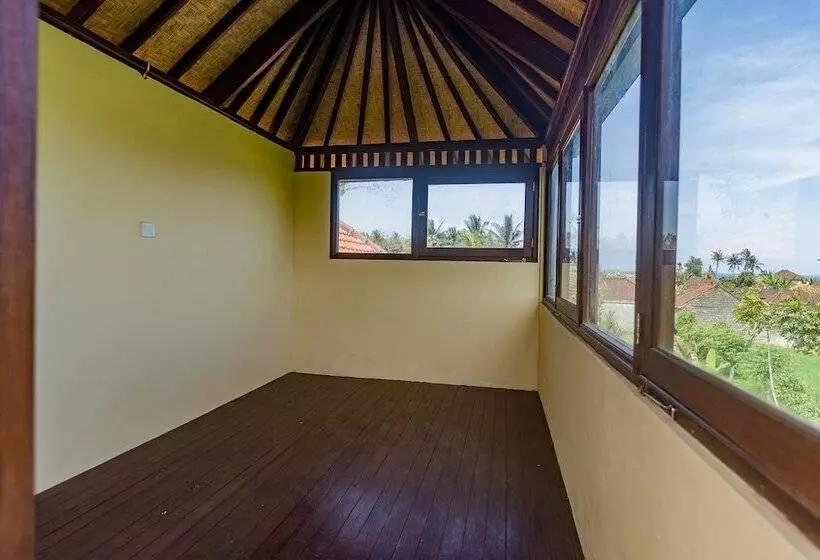 Aamiaismajoitus (B&B) Villa Sari Cucukan