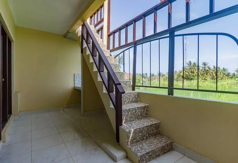 Aamiaismajoitus (B&B) Villa Sari Cucukan