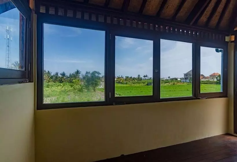 Aamiaismajoitus (B&B) Villa Sari Cucukan