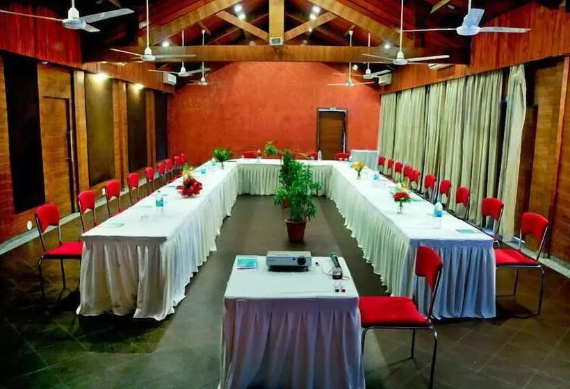 Shankus Waterpark And Resort