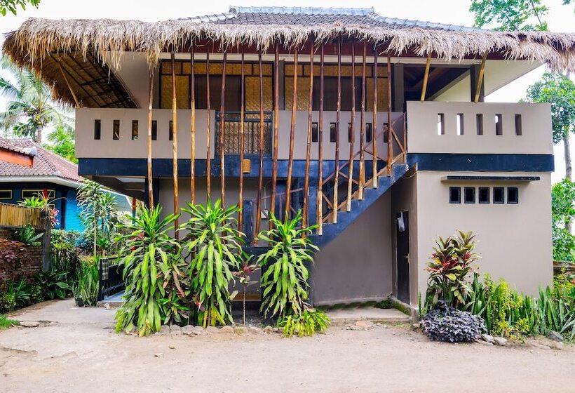 Surya Karhyn Hotel & Restaurant