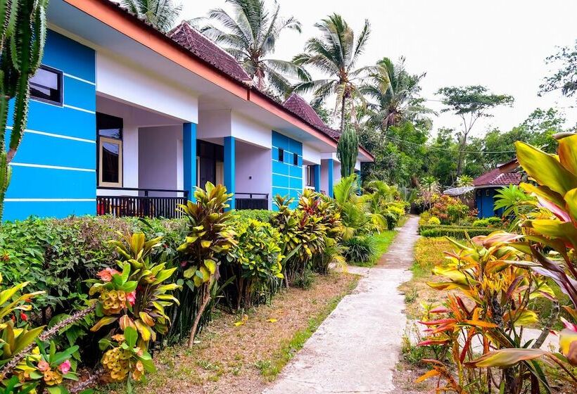 Surya Karhyn Hotel & Restaurant