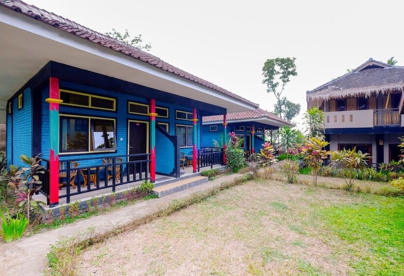 Surya Karhyn Hotel & Restaurant