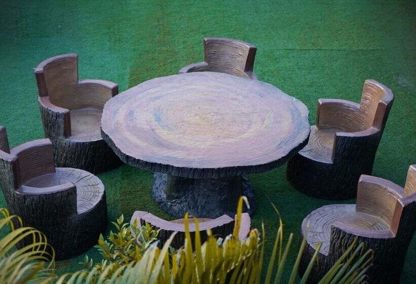 The Emerald Resort, Pune