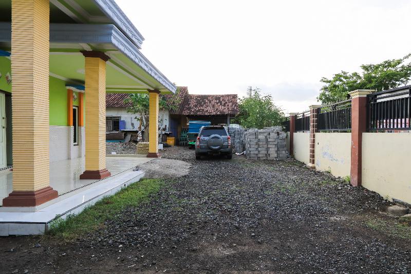 Szálló Spot On 2371 Islami Family Residence