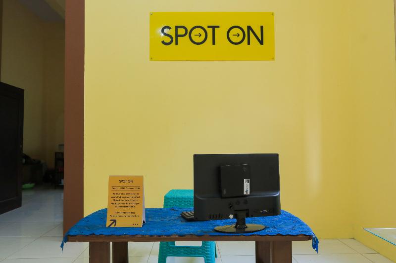 Szálló Spot On 2371 Islami Family Residence