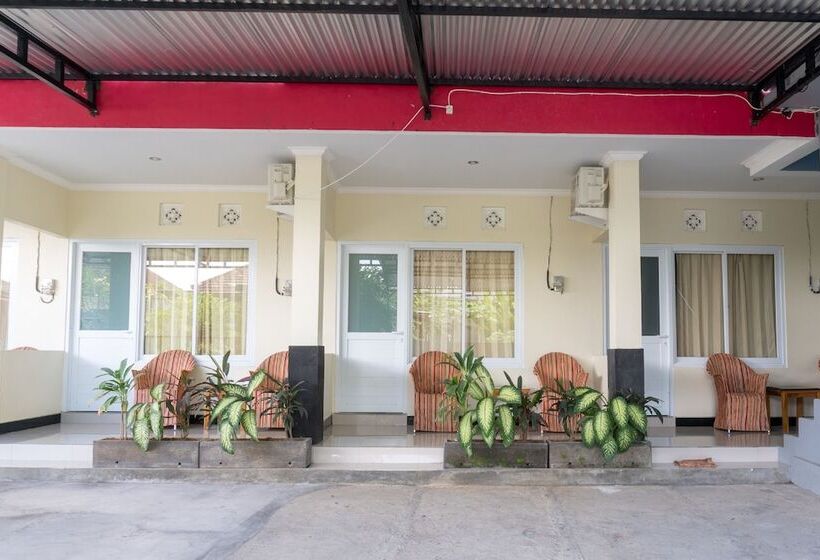 Bed and Breakfast Griya Cempaka Mas