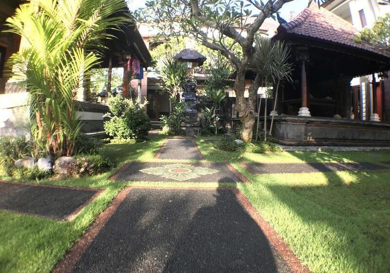 住宿加早餐 Kubu Munggu