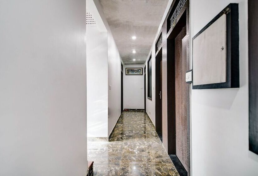 Hotel Capital O 38853 S Sumangalam Palace