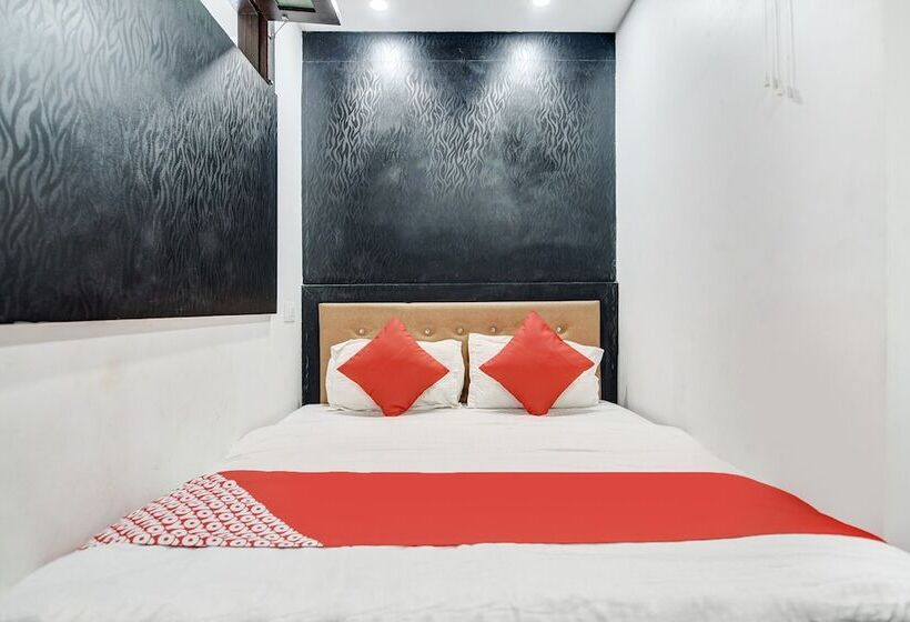 Hotel Capital O 38853 S Sumangalam Palace