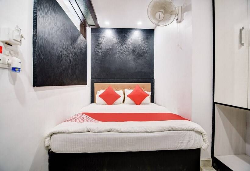 Hotel Capital O 38853 S Sumangalam Palace