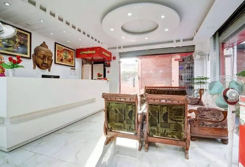 ホテル Capital O 38853 S Sumangalam Palace