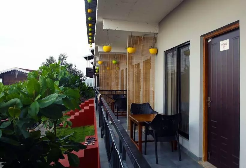 ホテル Casa De Lamore Sea View Resort