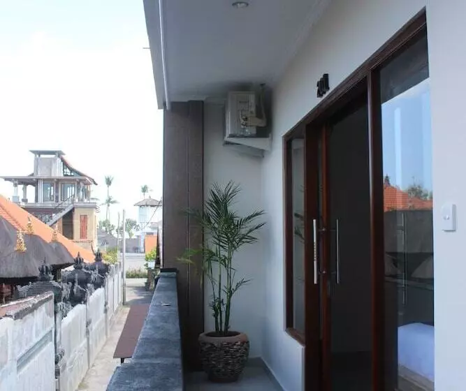 ホテル Dana Homestay