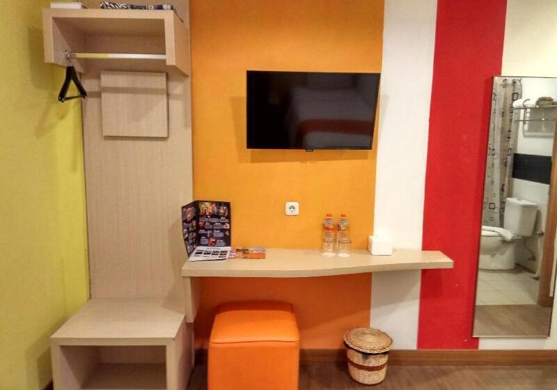 Green Red Hotel Syariah Jombang