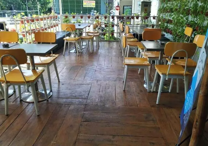 Green Red Hotel Syariah Jombang