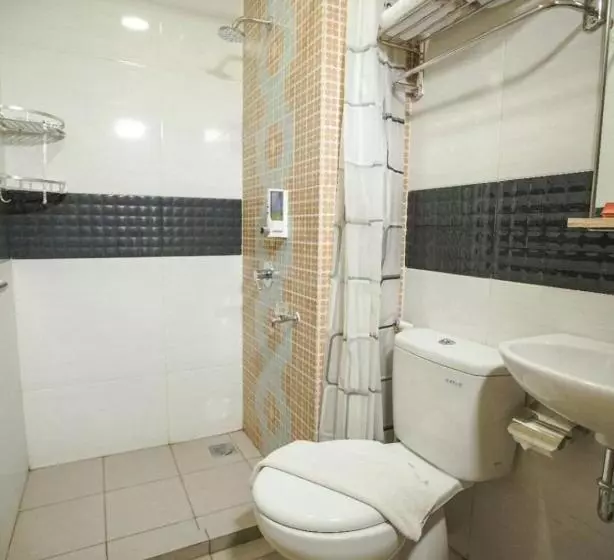 Green Red Hotel Syariah Jombang