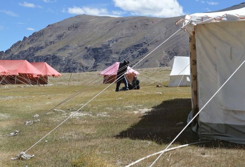 Hotel Himalayan Routes Camp