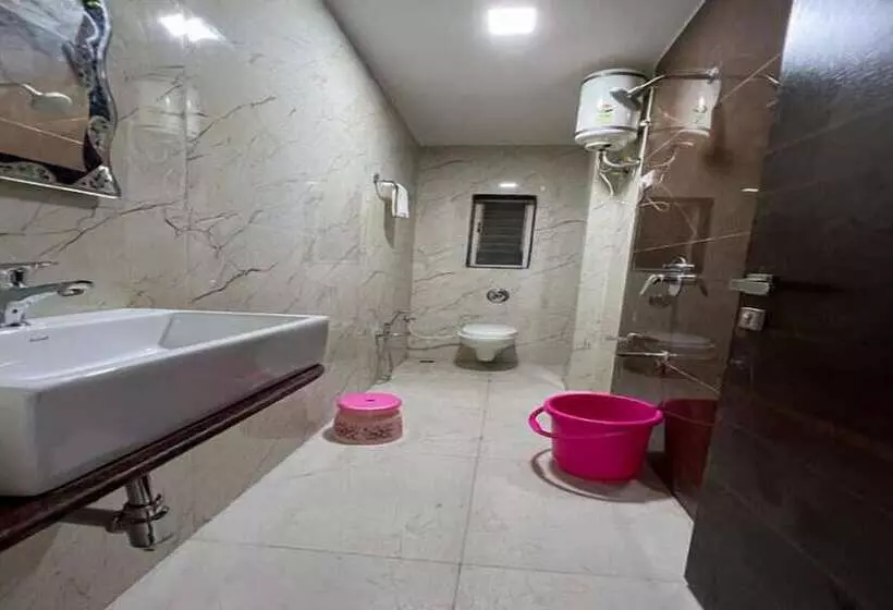 Hotelli Nature Plateau Paradise