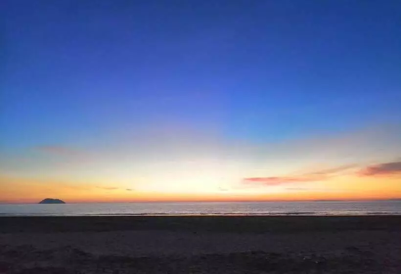 Hotelli Sangthong Andaman Resort