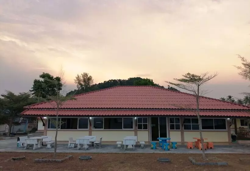 Hotelli Sangthong Andaman Resort