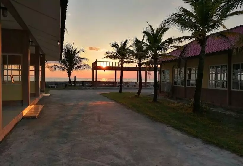 Hotelli Sangthong Andaman Resort