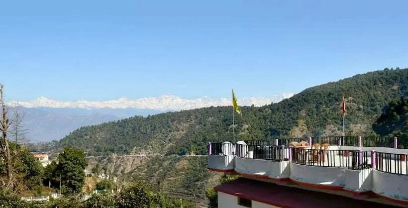 Hotelli Taj Himalaya Khirsu