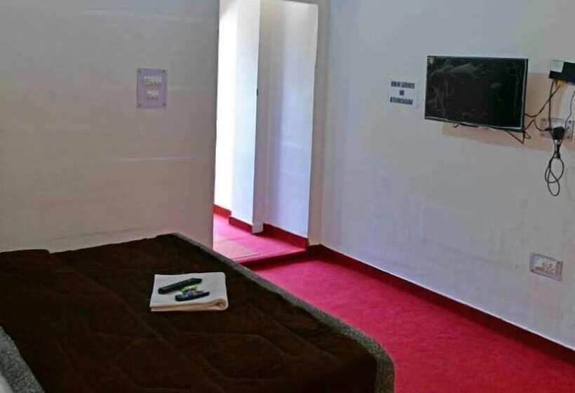 فندق Taj Himalaya Khirsu