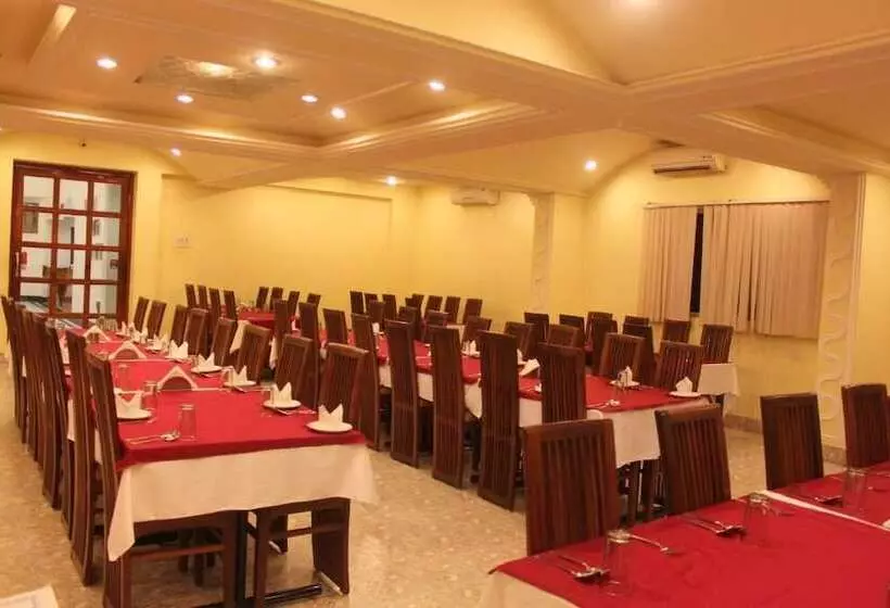 ホテル The Rajgir Residency