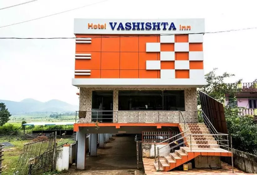 ホテル Vashishta