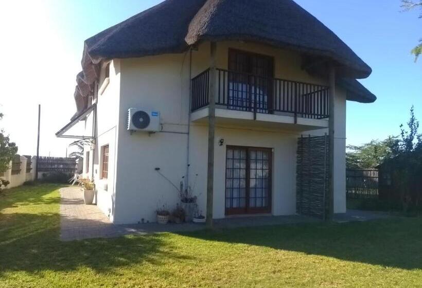 Пансион Happy Jackal