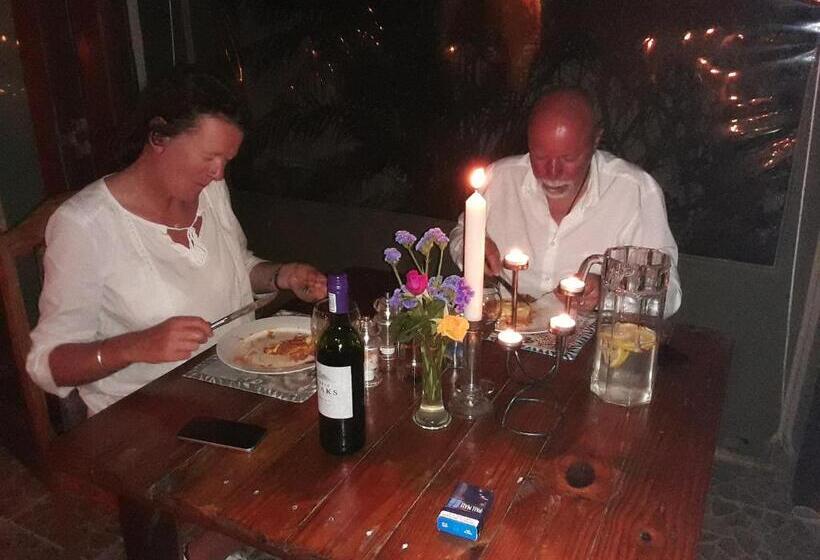 Пансион Happy Jackal