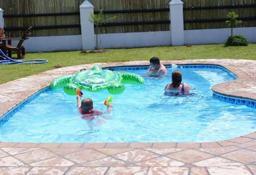 Пансион Happy Jackal