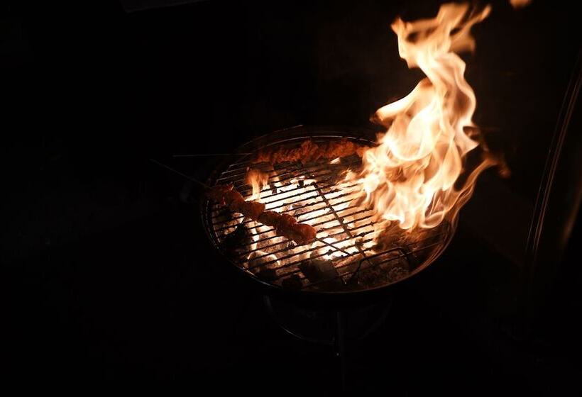 리조트 Woods At Sasan