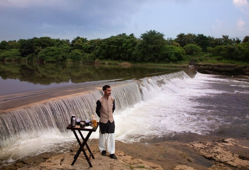 리조트 Woods At Sasan