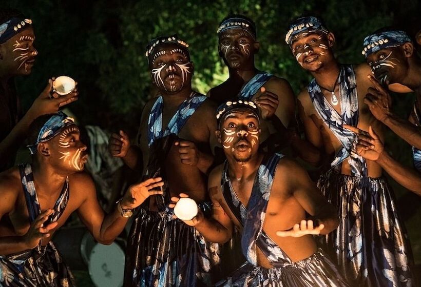 리조트 Woods At Sasan