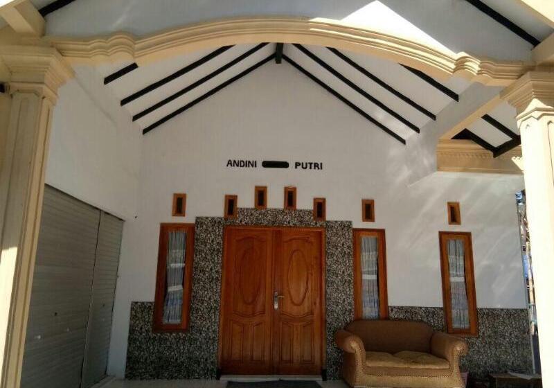 ベッドアンドブレックファースト Agung Safira Homestay